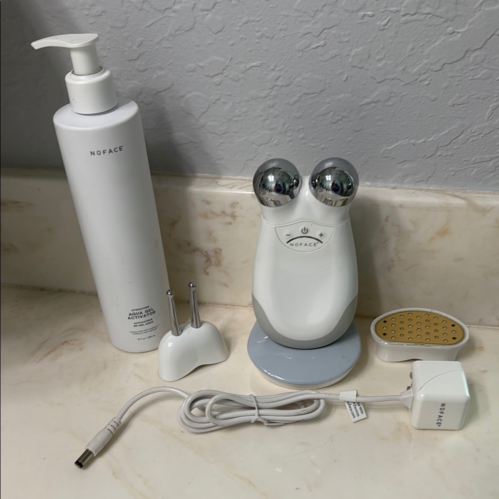 NuFACE Facial Toning Device Set